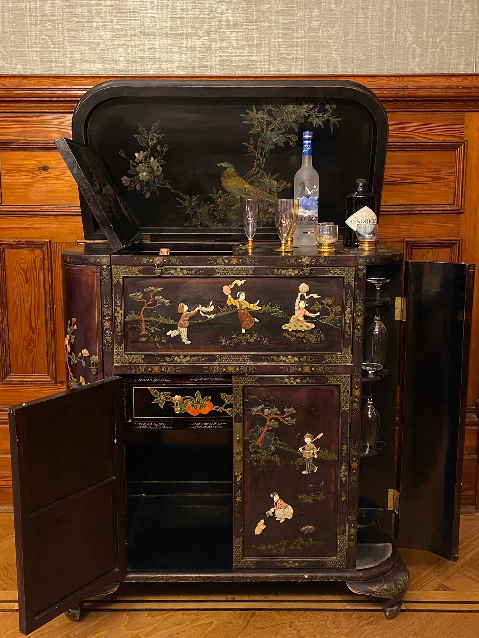 Chinese deals lacquer cabinet